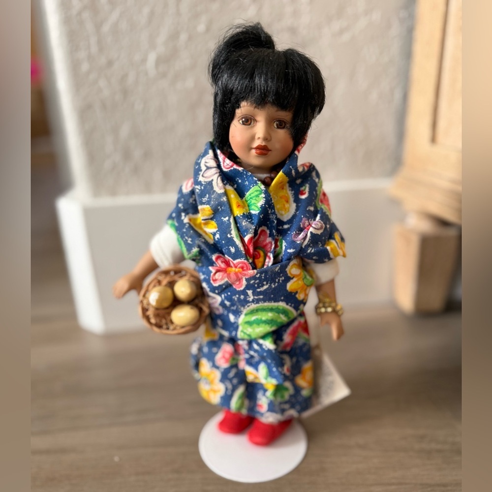Around the world Kanye Doll porcelien doll